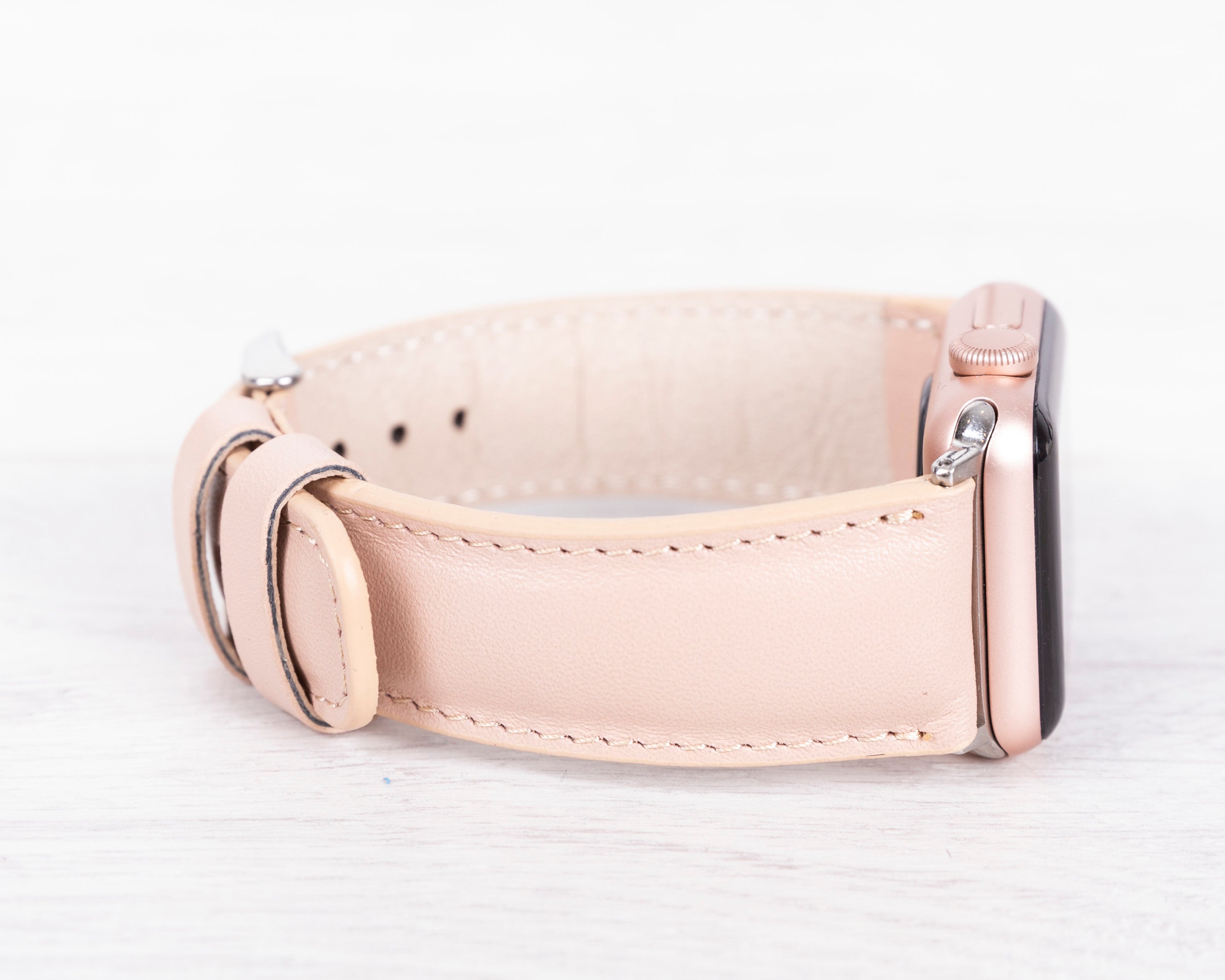 Nude Pink Leather Classic Apple Watch Band