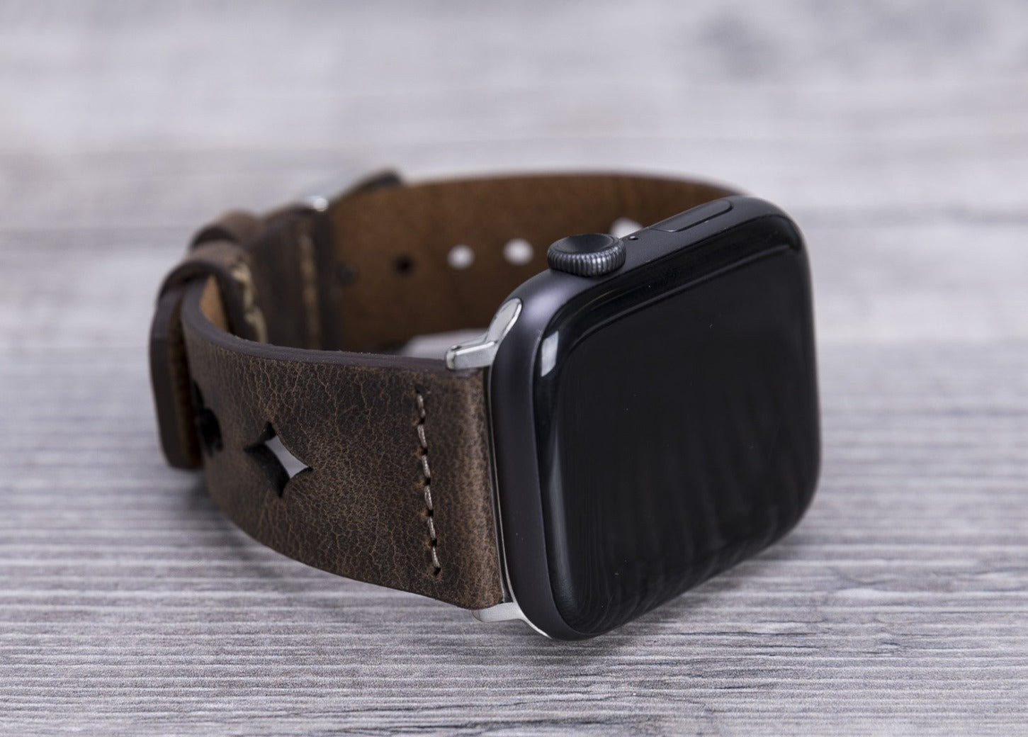 Dark Brown Leather Sport Apple Watch Band (Avesta)