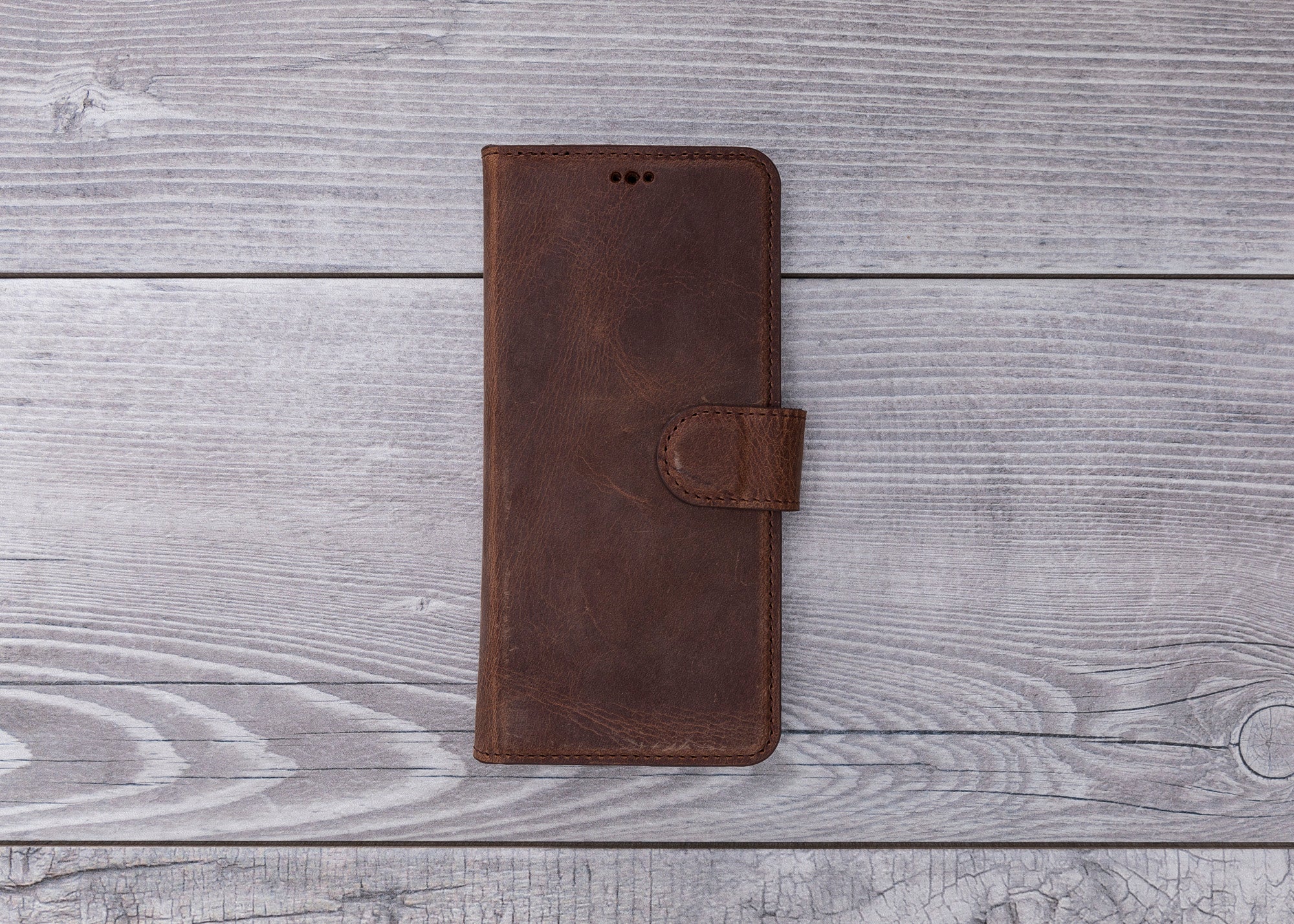 Antic Brown Magnetic Leather Wallet Case for Galaxy S20 / S20 Plus/ S20 Ultra