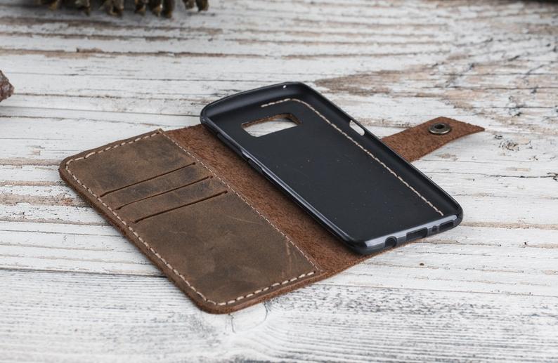 Handmade Brown Leather Wallet Case for iPhone 7 / 7 Plus and 8 / 8 Plus