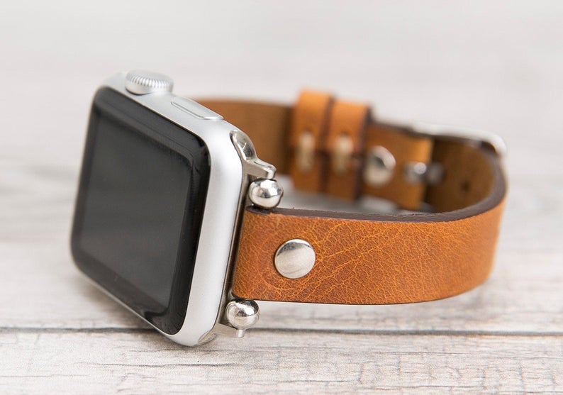 Camel Leather Ultra Slim Apple Watch Band (Silver Rivet)